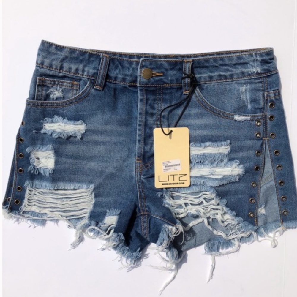 LITZ Jean Shorts with eyelet on sides. NWT